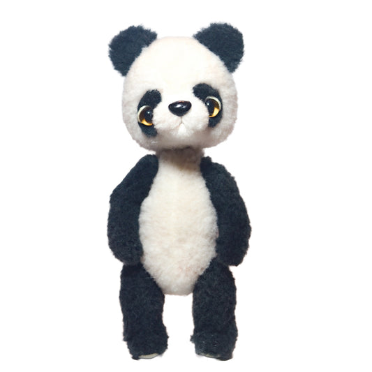 13.シンシン（真真）